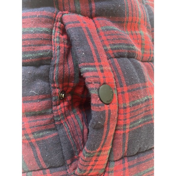Skies Are Blue Sherpa Lined Plaid Vest Red Blue Pockets Snap Zip Size XS - Picture 6 of 8